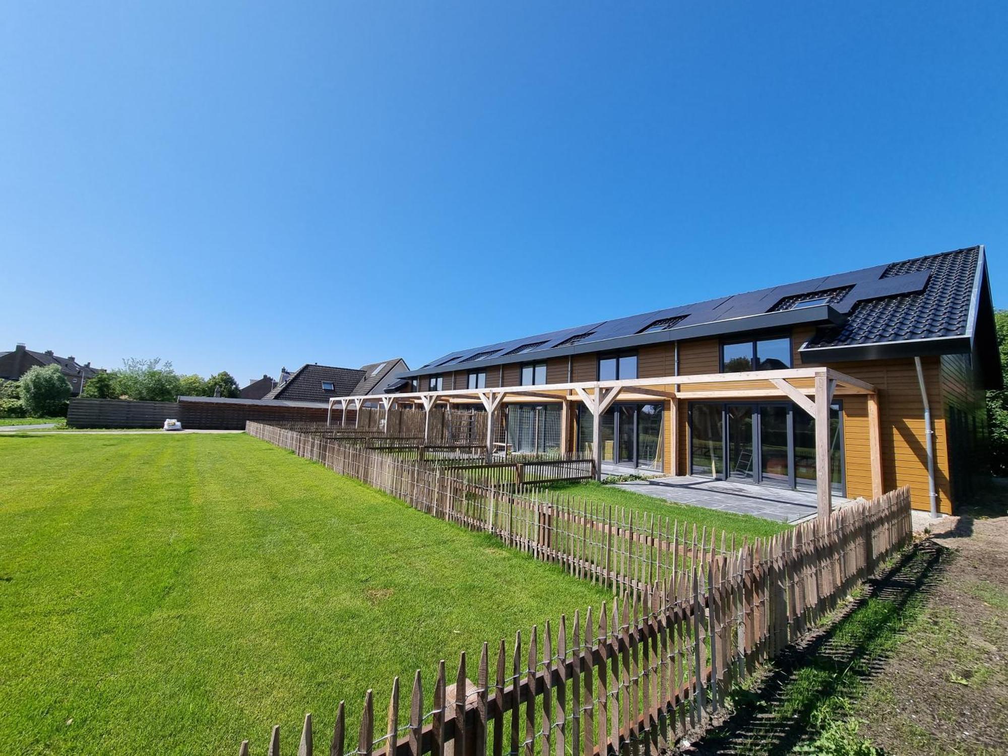 Dw Castricum Hotel Exterior photo